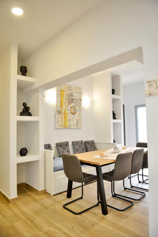 Exquisite 4-Bedroom Prestige Apartment Rhodes City Bagian luar foto