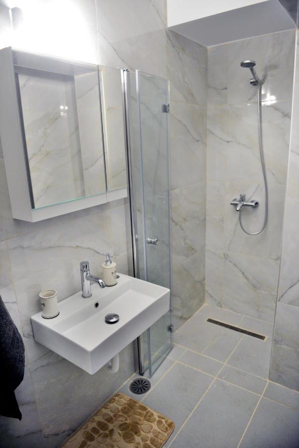 Exquisite 4-Bedroom Prestige Apartment Rhodes City Bagian luar foto
